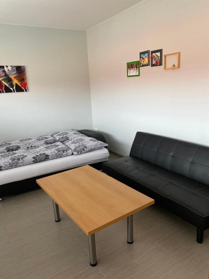 Apartman Hustopecze Zewnętrze zdjęcie